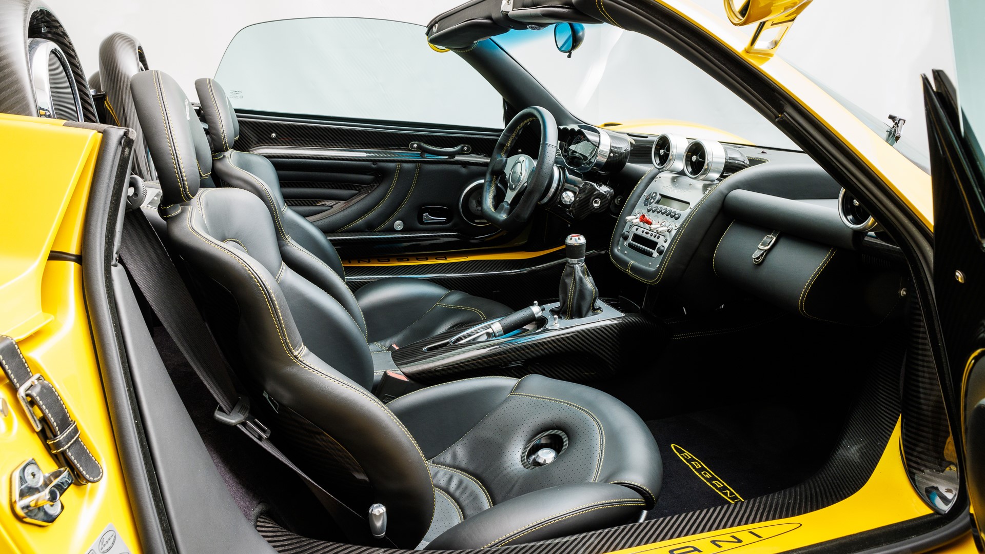 2004 Pagani Zonda S, 19/25