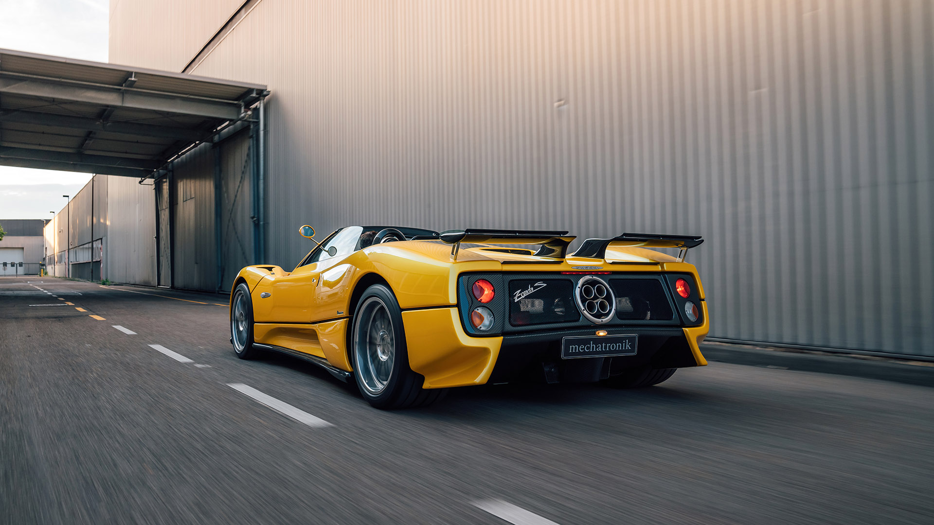 2004 Pagani Zonda S, 20/25