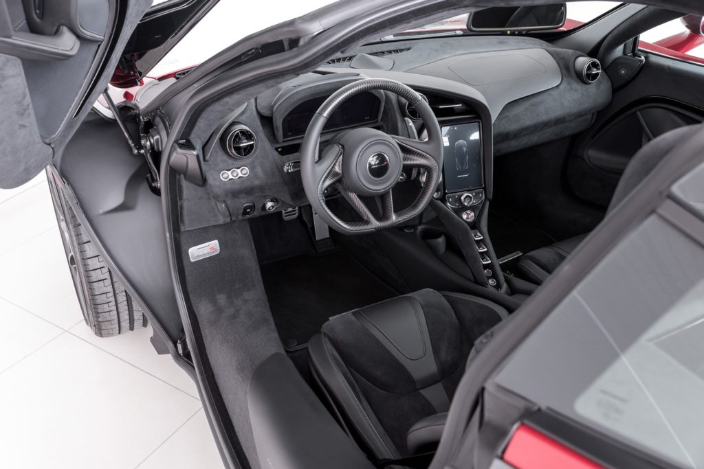 2019 McLaren 720S, 19/20
