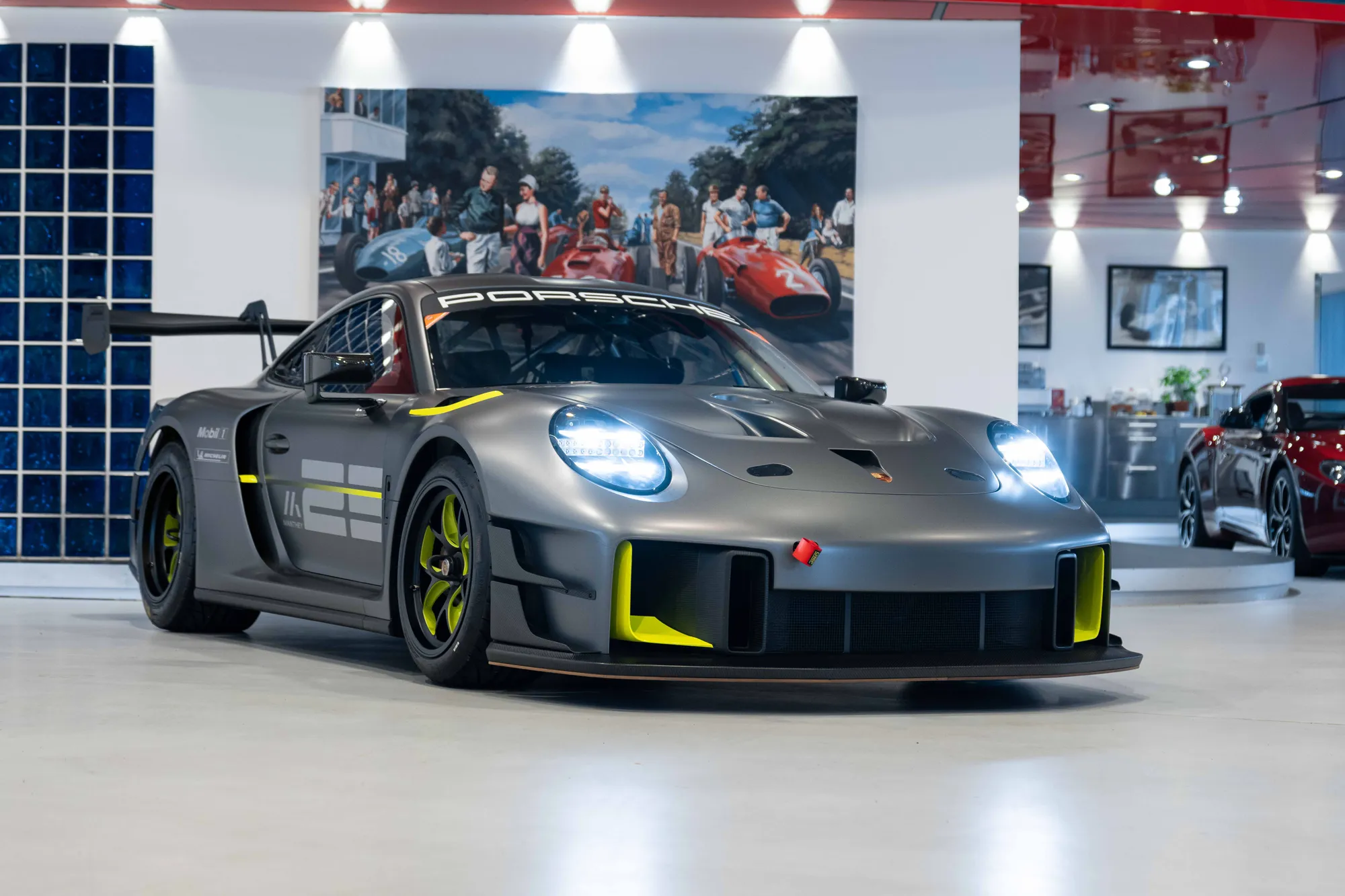 2022 Porsche 911 GT2 RS Clubsport 25 Edition Manthey, 17/20