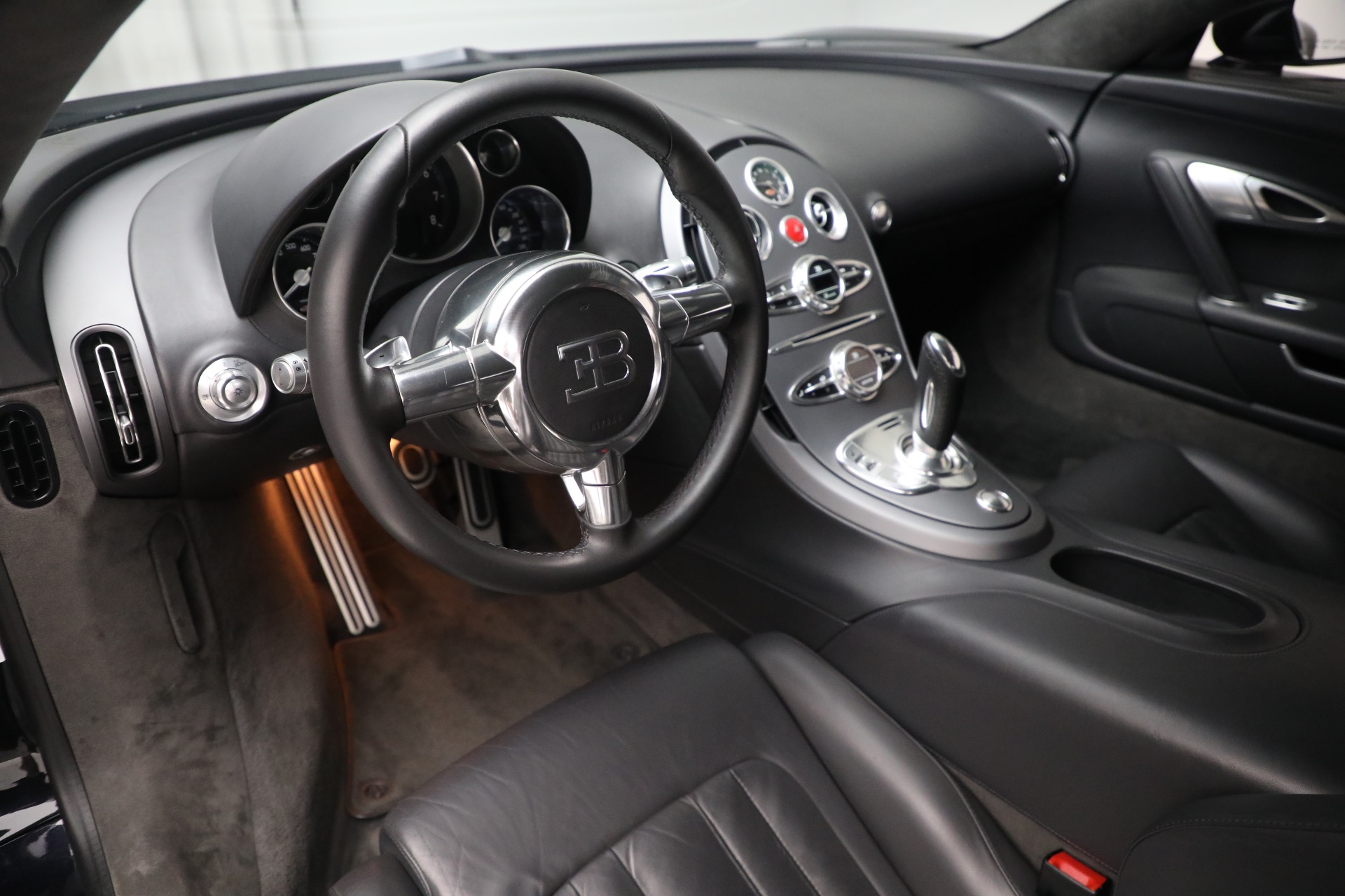 2008 Bugatti Veyron 16.4, 18/20
