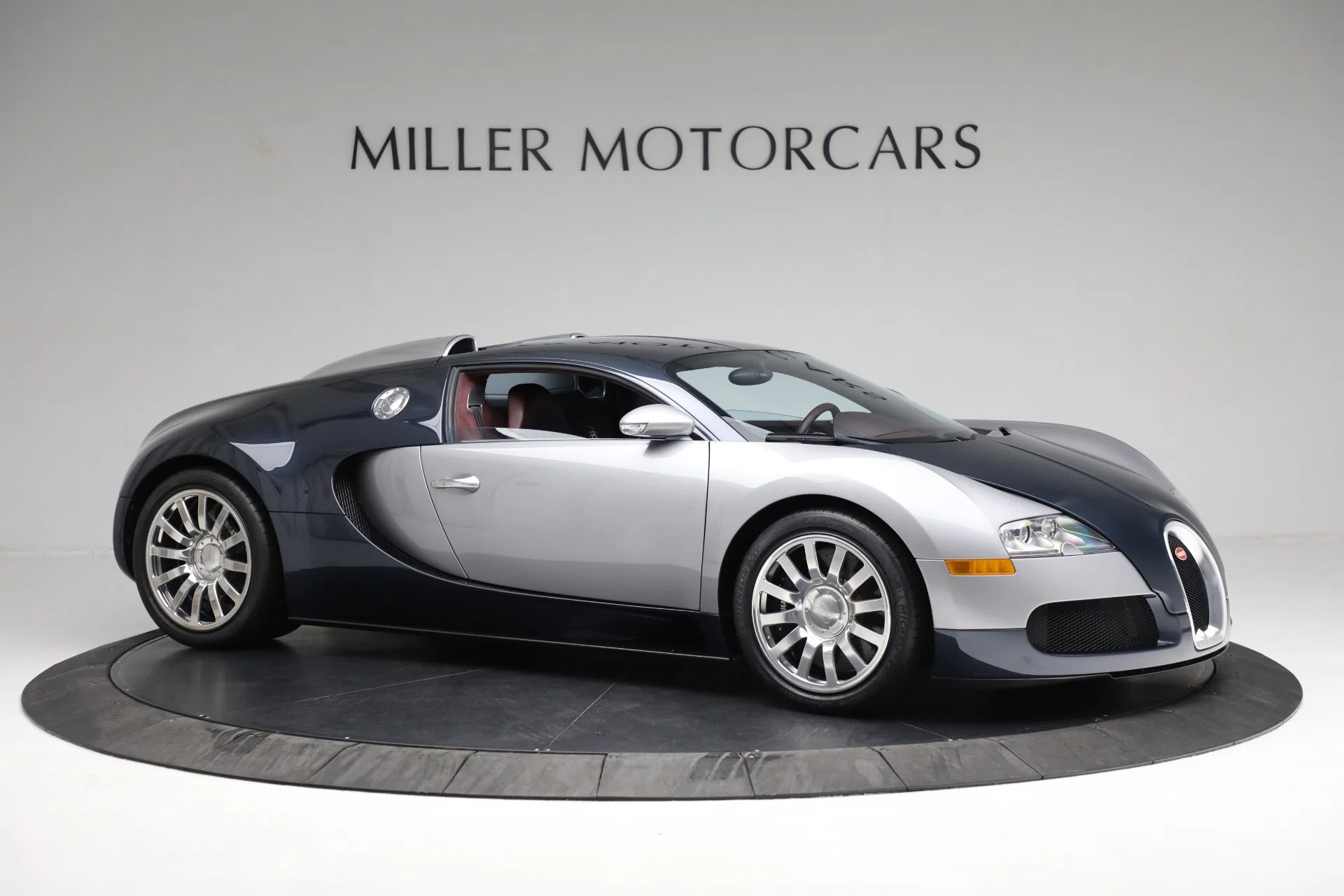 2006 Bugatti Veyron for sale, exterior, GRAY