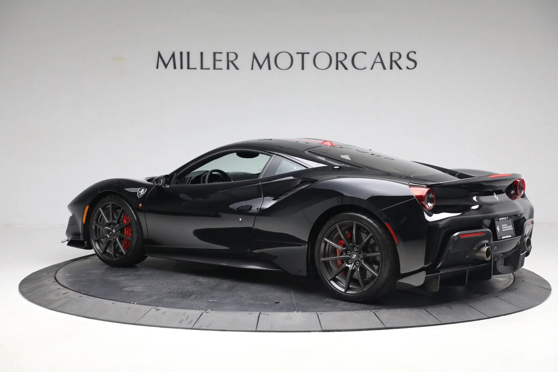 2019 Ferrari 488 Pista, side profile