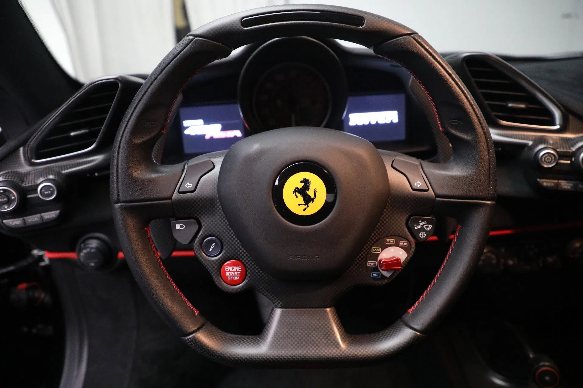2019 Ferrari 488 Pista interior