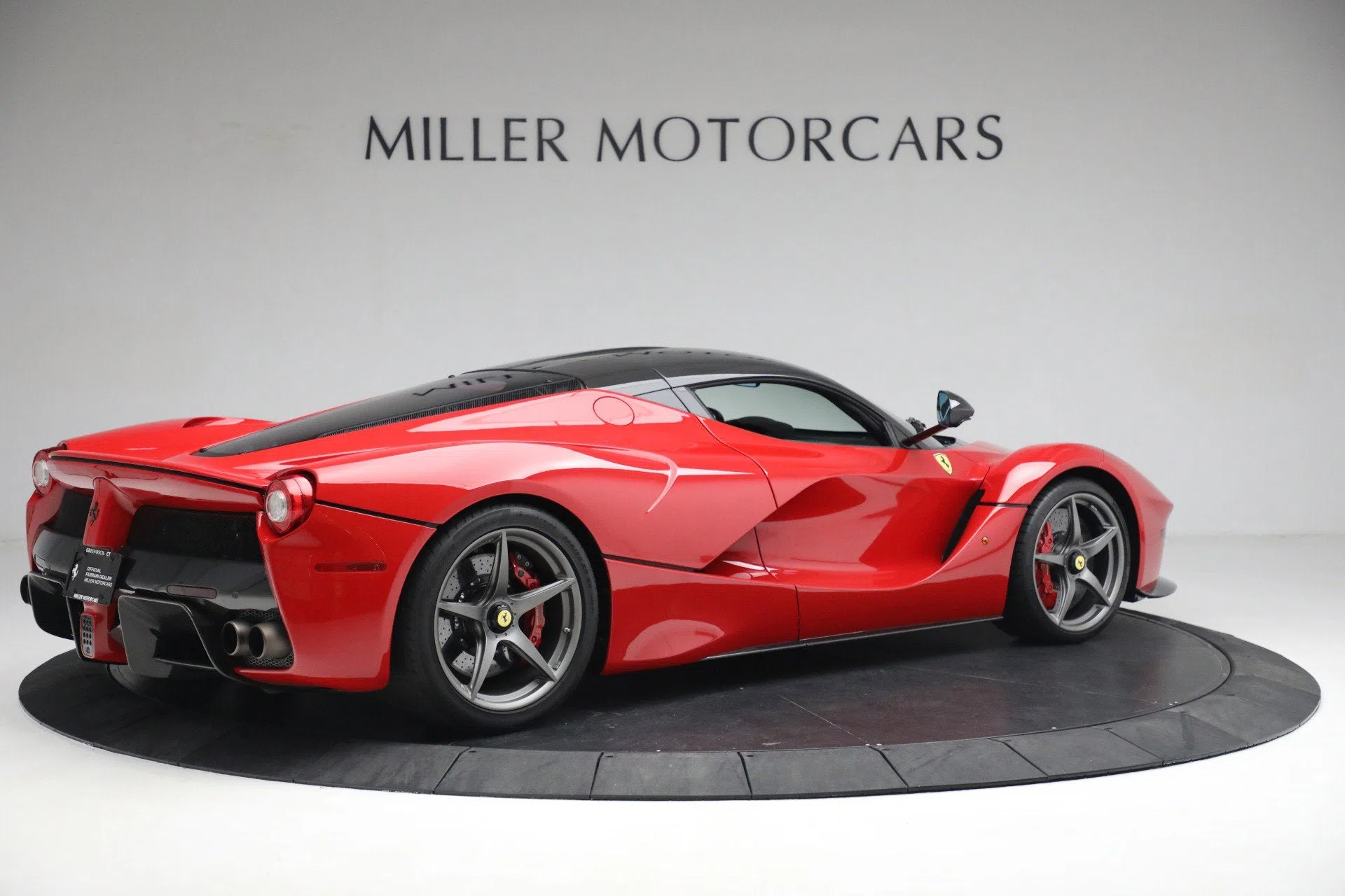 2014 Ferrari LaFerrari for sale, exterior, Rosso Corsa