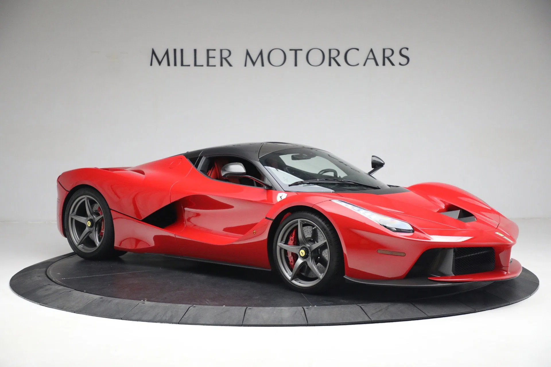 2014 Ferrari LaFerrari for sale, exterior, Rosso Corsa