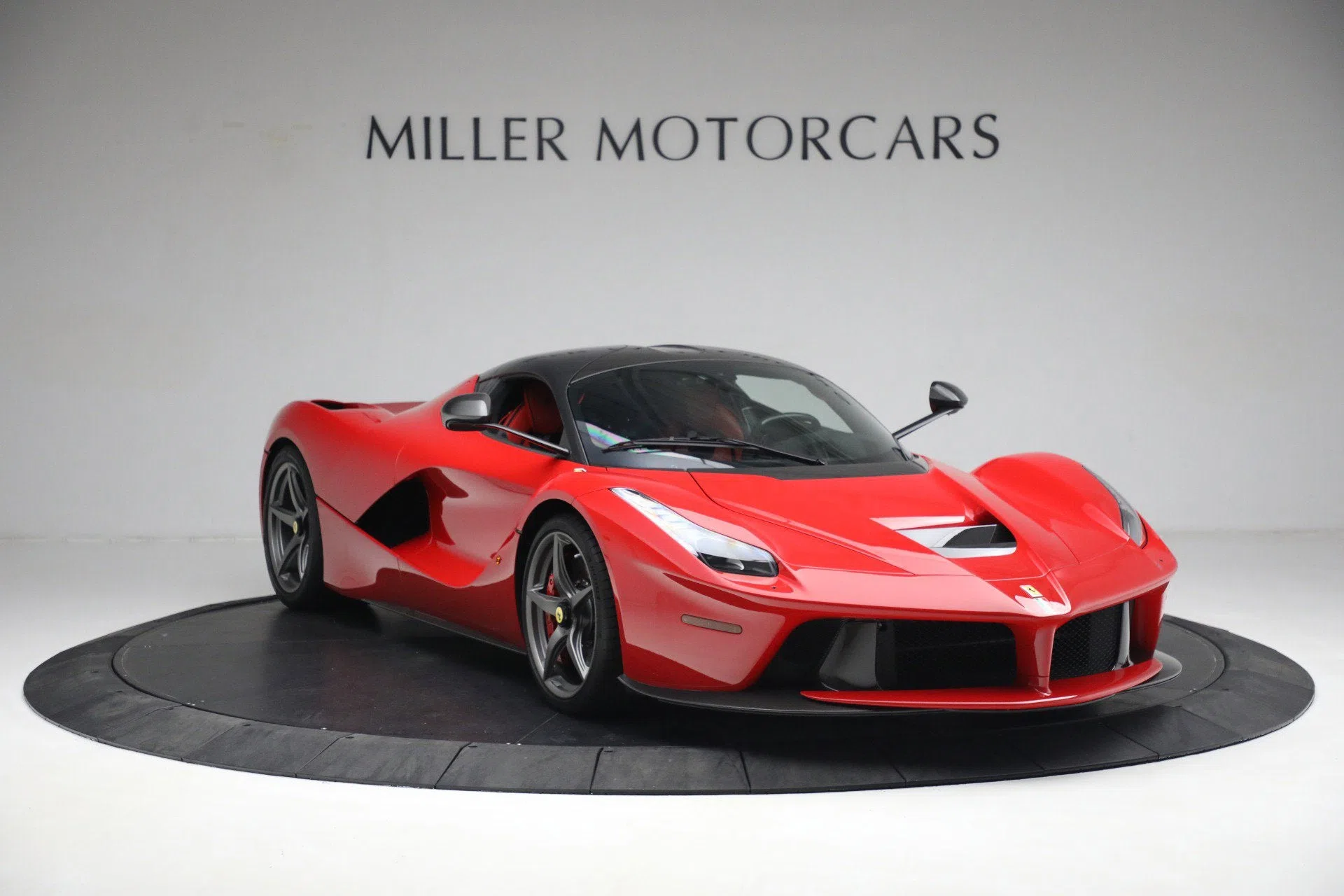 2014 Ferrari LaFerrari for sale, exterior, Rosso Corsa