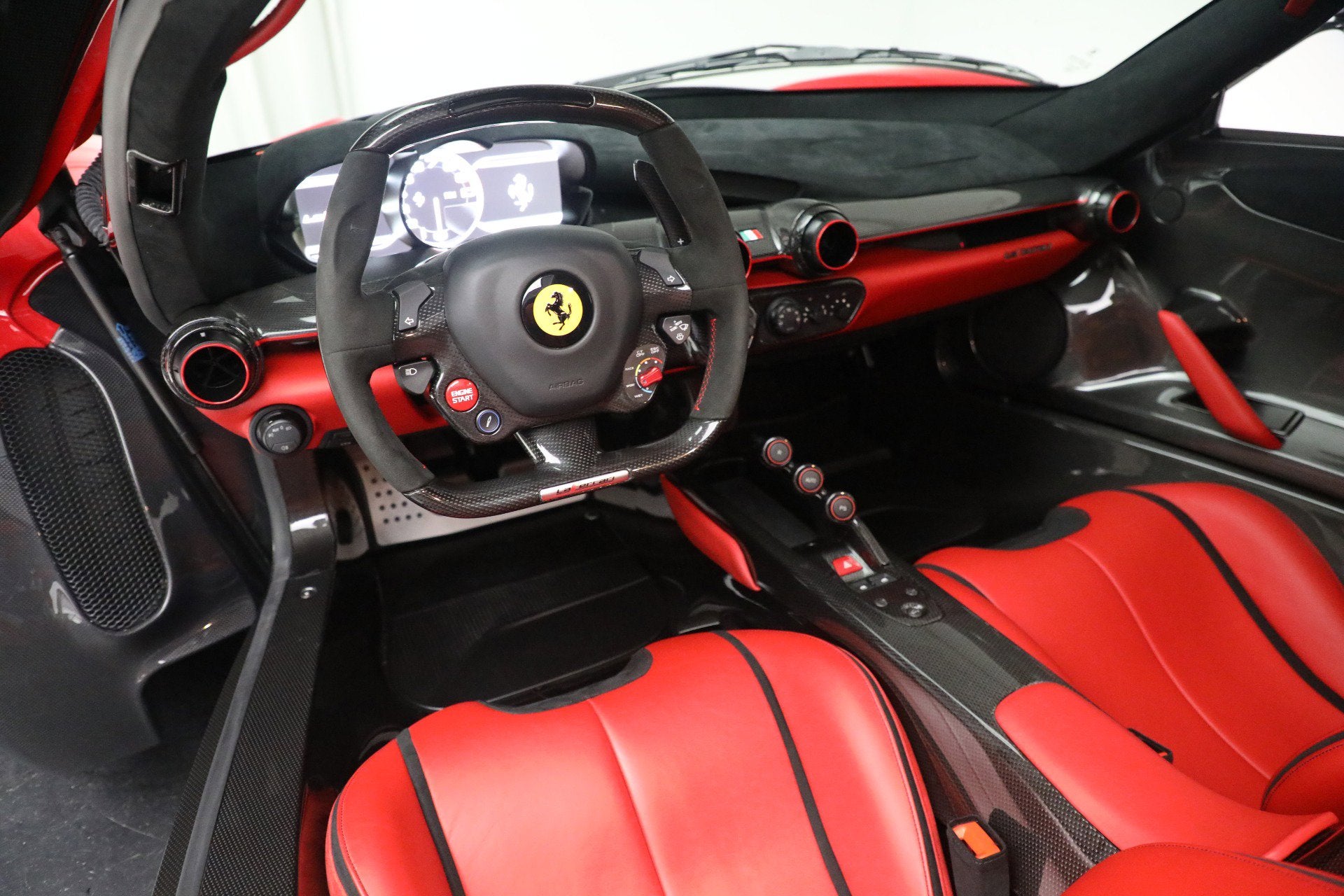 2014 Ferrari LaFerrari, 22/29