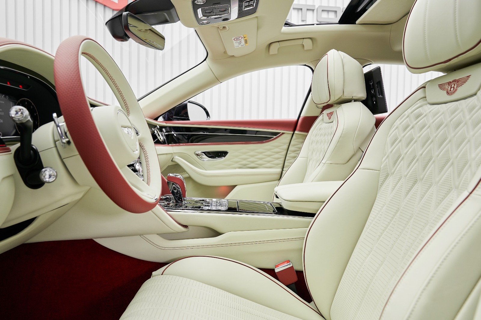 2022 Bentley Flying Spur, 11/12