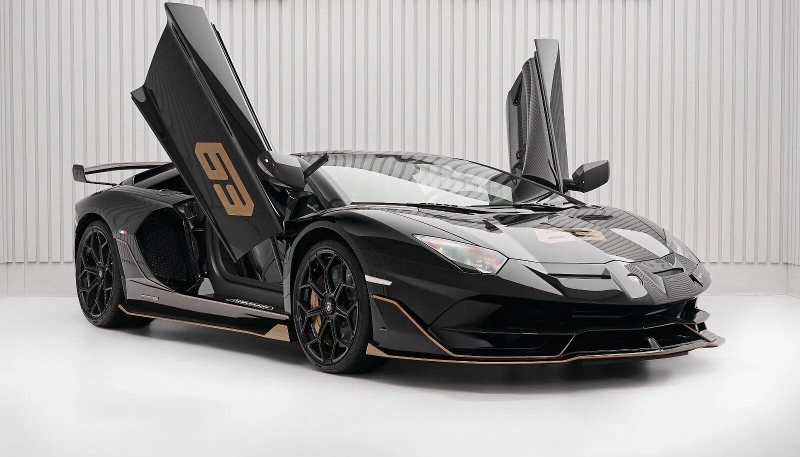 2021 Lamborghini Aventador SVJ 63 Roadster