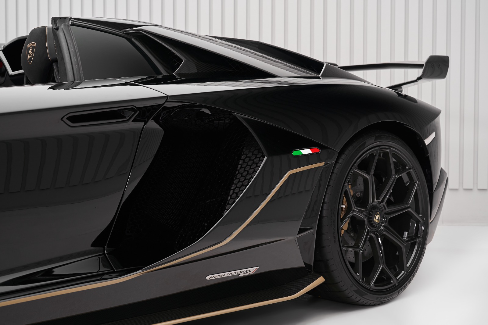 2021 Lamborghini Aventador SVJ 63 Roadster, 16/20