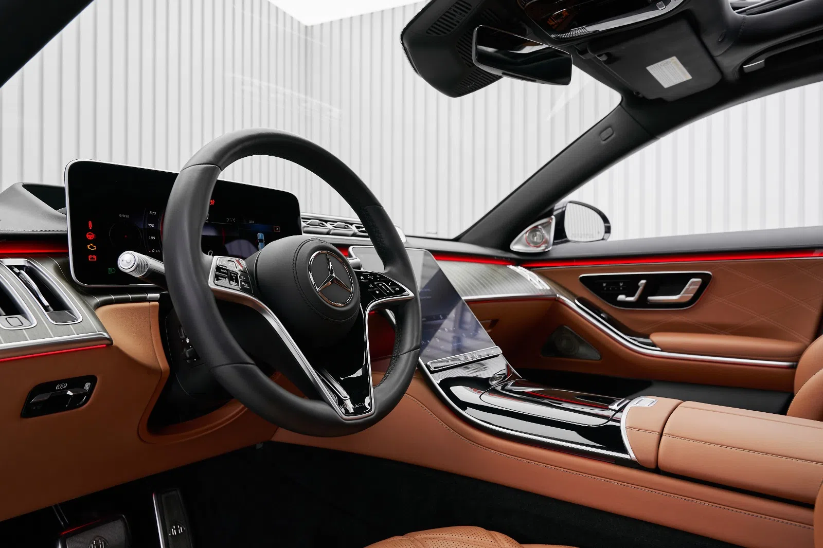 2022 Mercedes-Maybach S 580 interior, dashboard