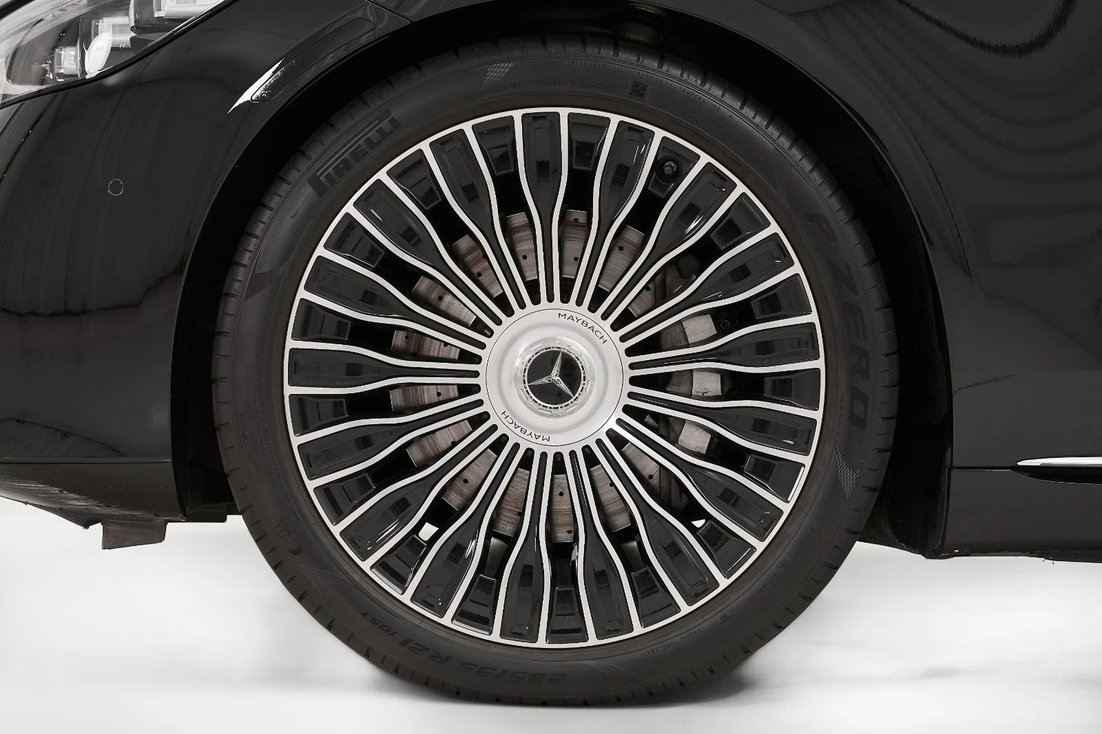 2022 Mercedes-Maybach S 580 wheel