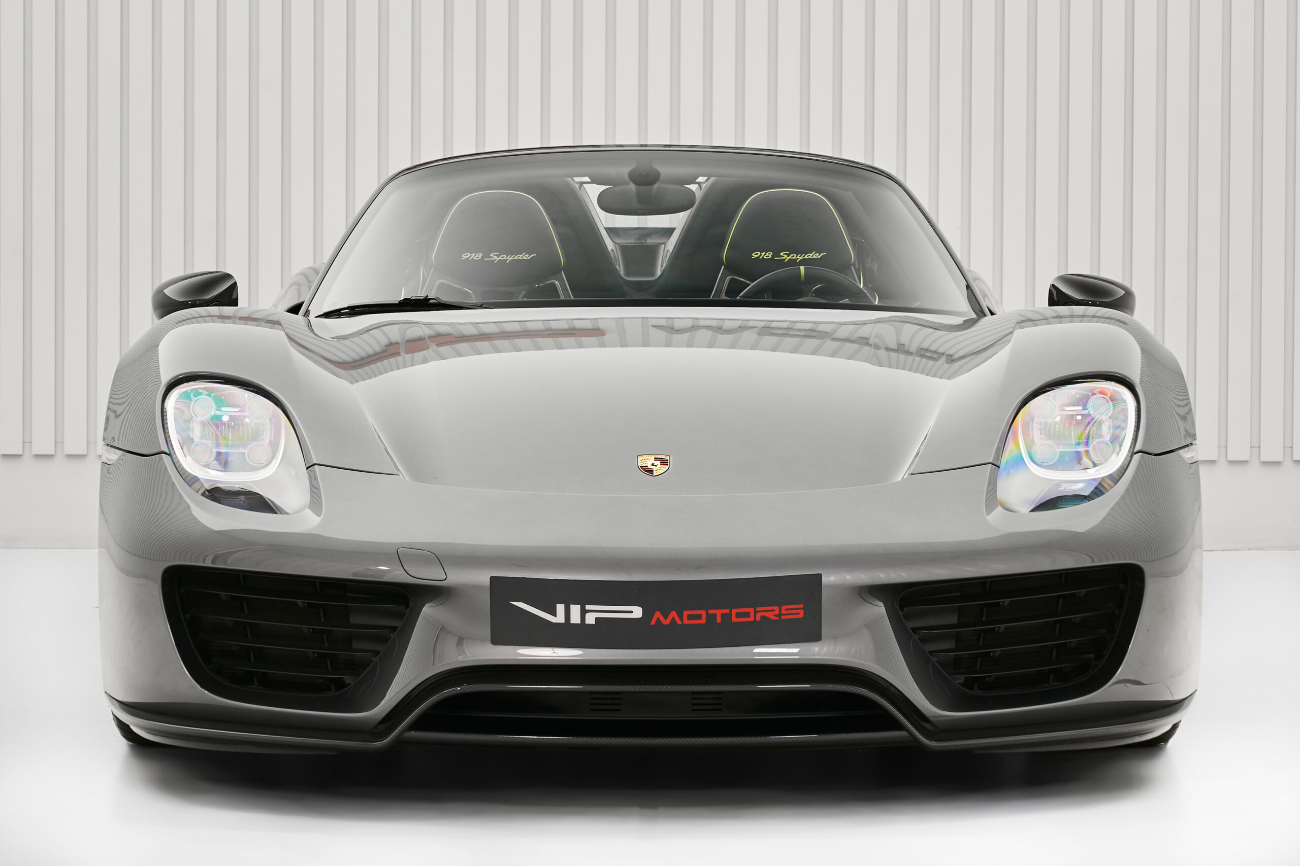 2015 Porsche 918 Spyder Weissach Package, 2/16