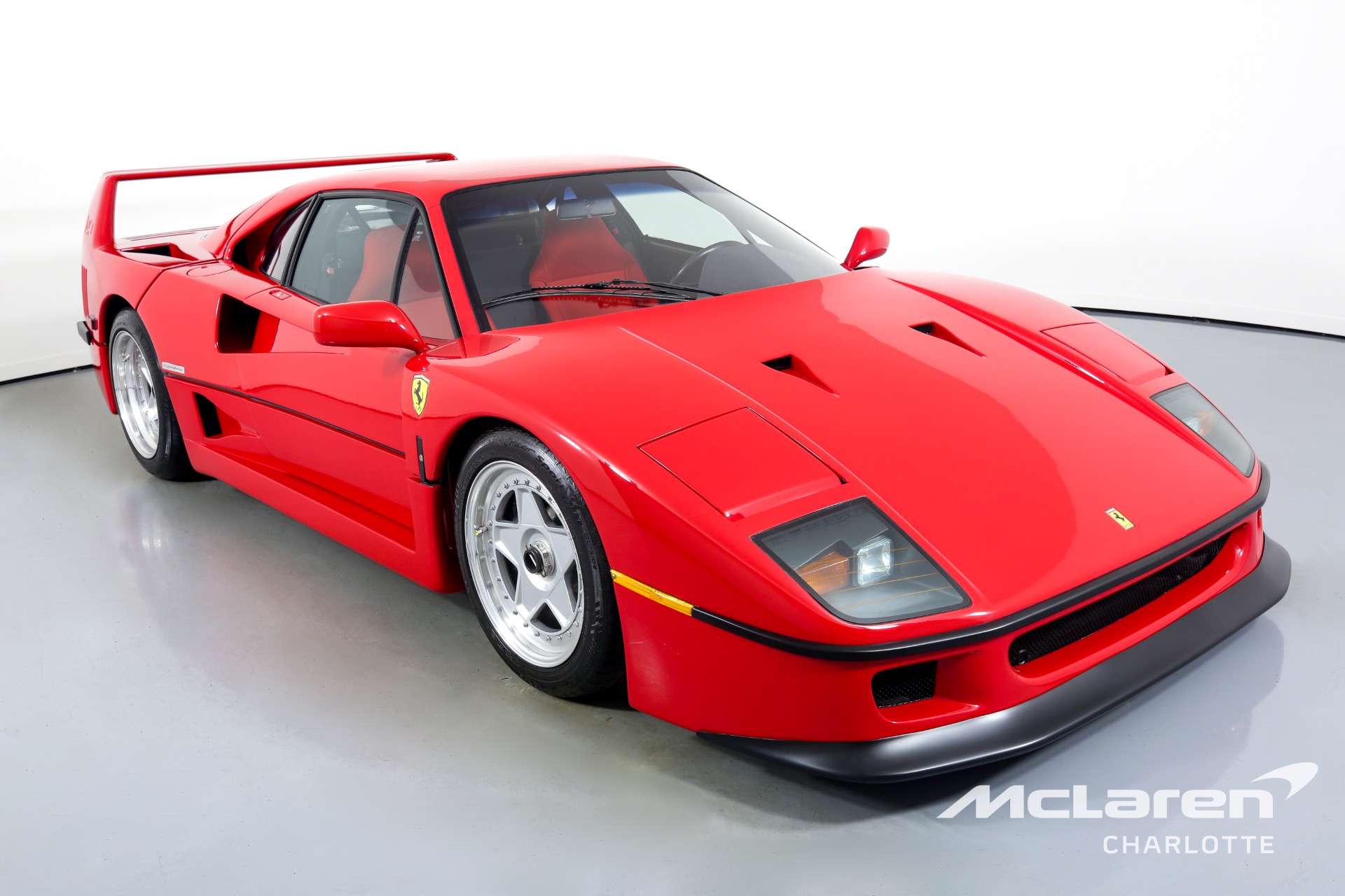 1991 Ferrari F40, 3/21