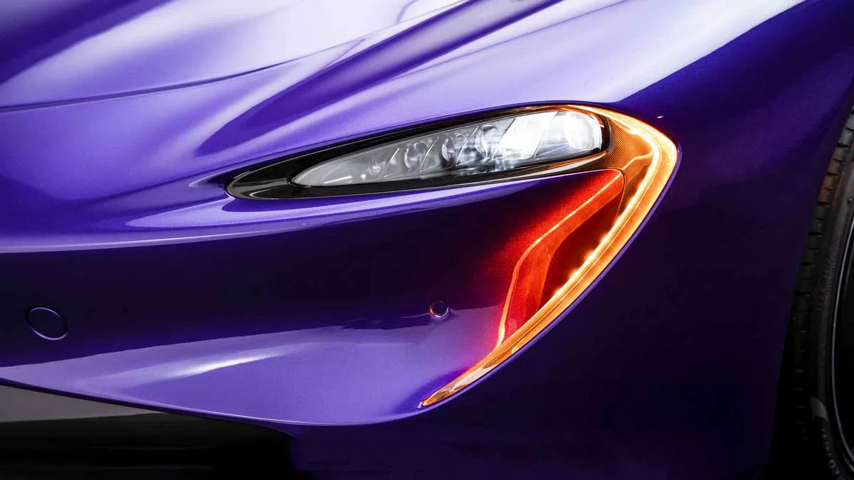 2020 McLaren Speedtail for sale, exterior, Mauvine Blue