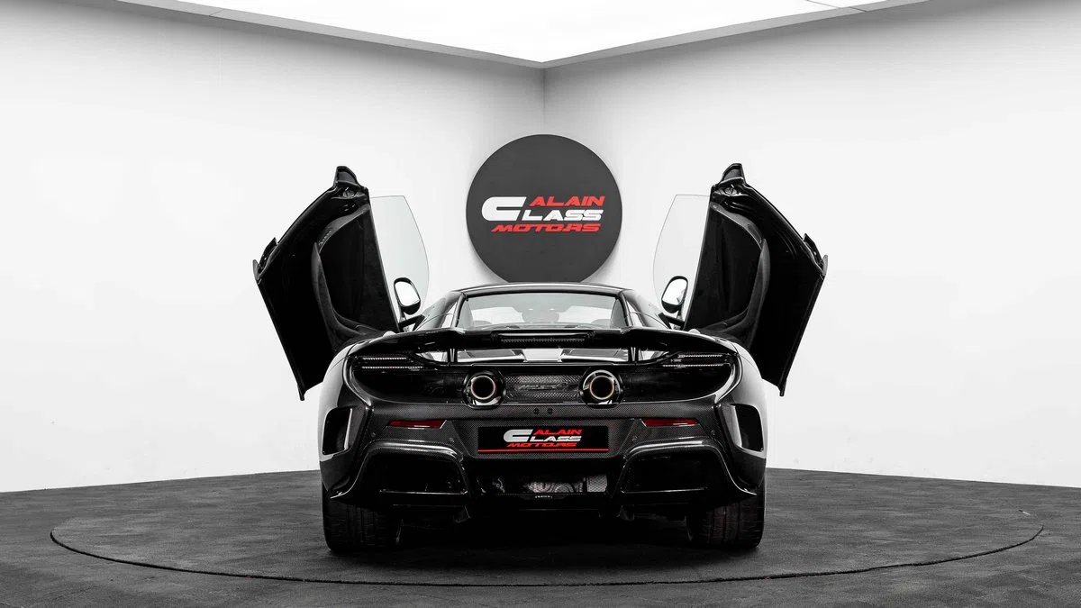 2017 McLaren 675LT Spider for sale, exterior, Exposed Carbon Fiber