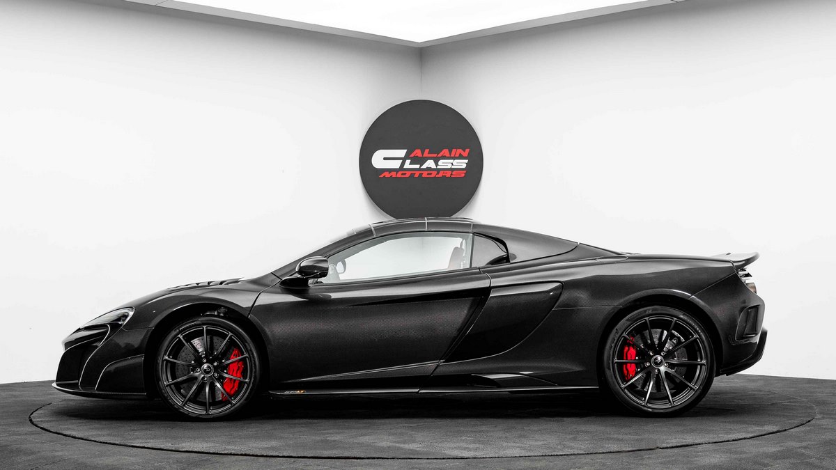 2017 McLaren 675LT Spider, 13/20