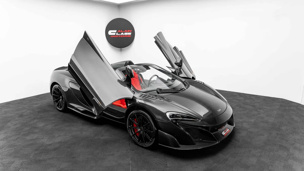 2017 McLaren 675LT Spider for sale, exterior, Exposed Carbon Fiber