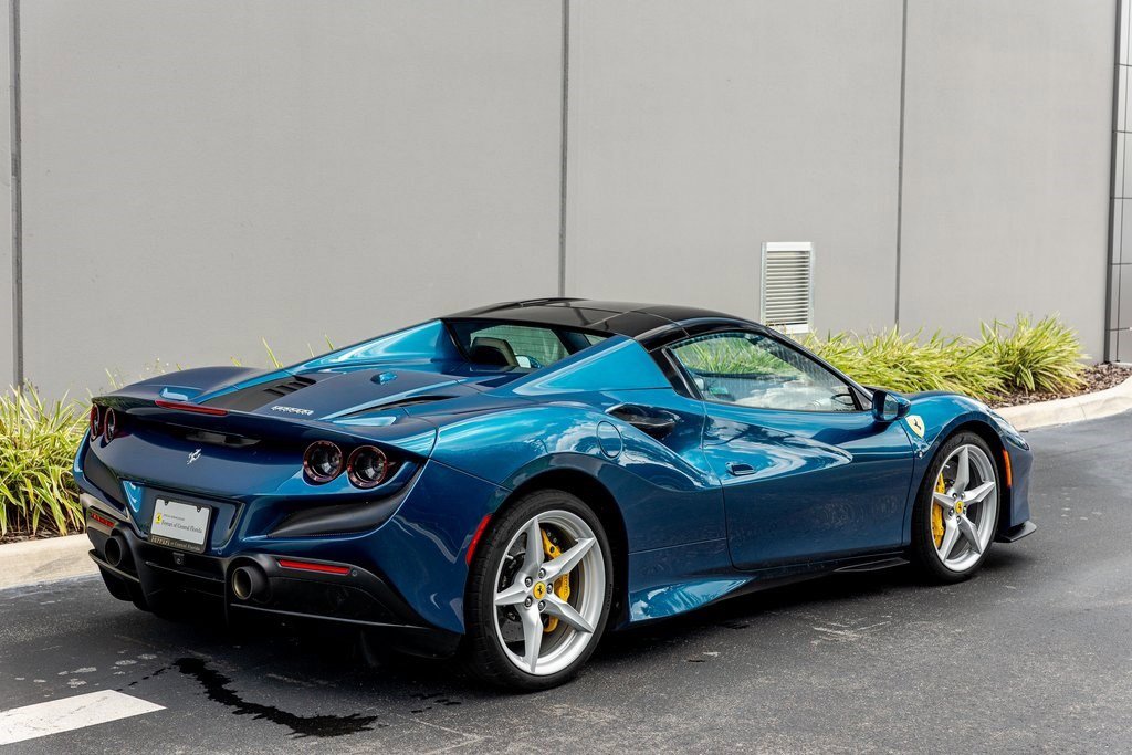 2021 Ferrari F8 Spider, 5/20