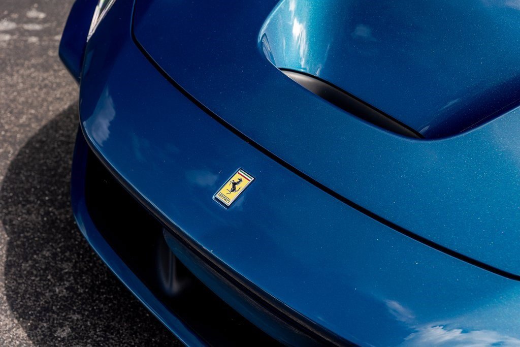 2021 Ferrari F8 Spider, 10/20