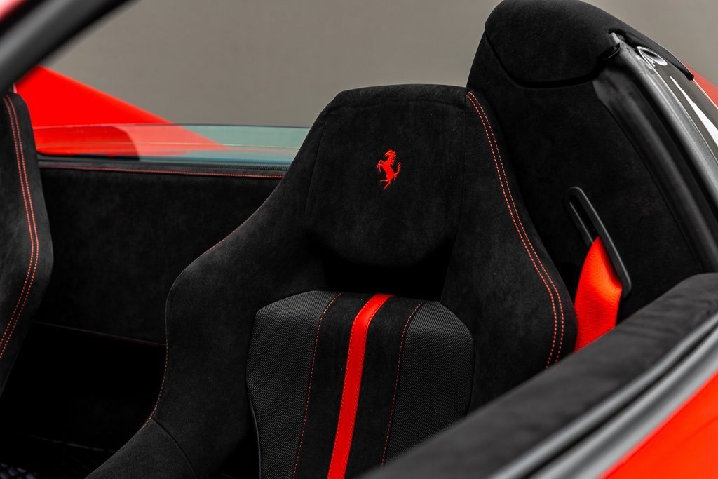 2019 Ferrari 488 Pista, 11/20