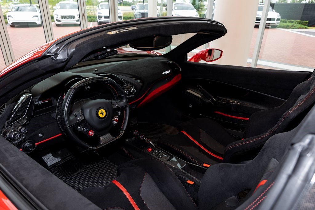 2019 Ferrari 488 Pista, 19/20