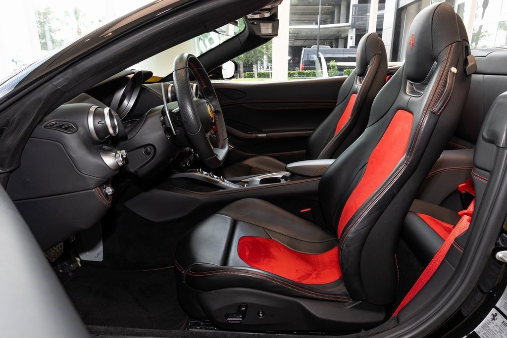 2019 Ferrari Portofino, 16/20