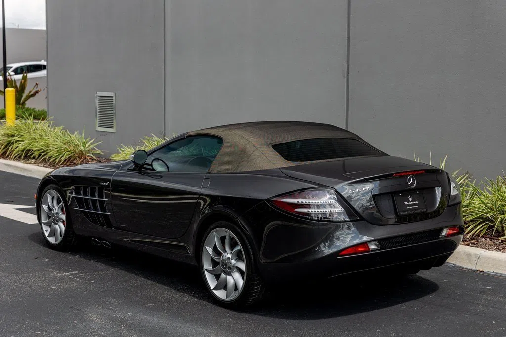 2008 Mercedes-Benz SLR McLaren for sale, exterior, Metallic Grey