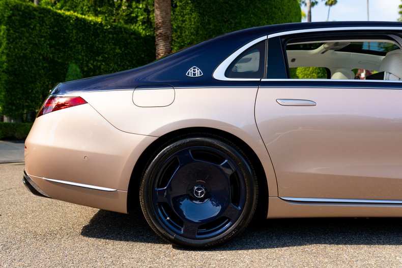 2023 Mercedes-Maybach S 680 Haute Voiture Edition, 7/20