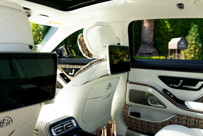 2023 Mercedes-Maybach S 680 Haute Voiture Edition, 12/20