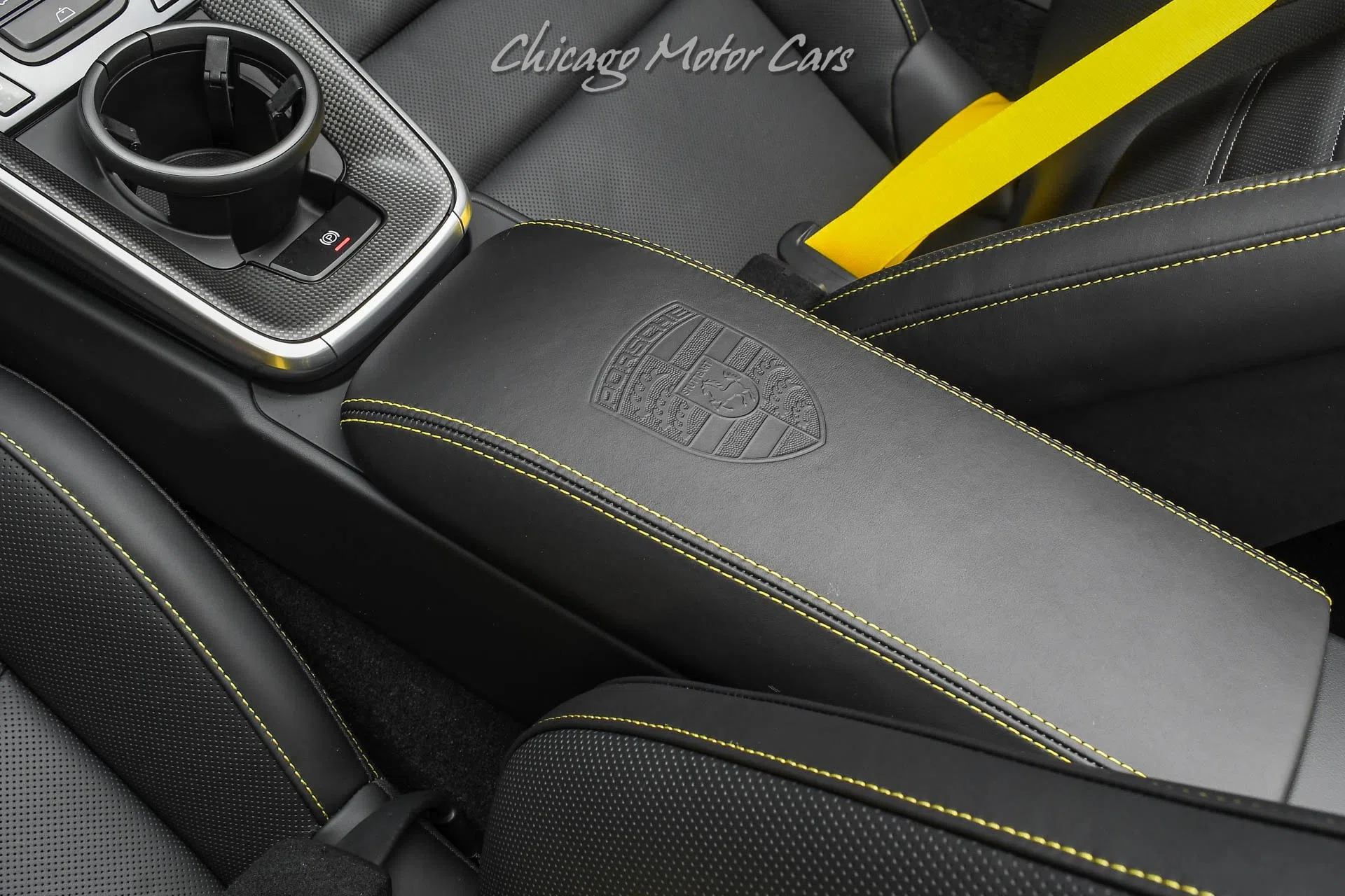2023 Porsche 911 Turbo S Cabriolet interior, center console