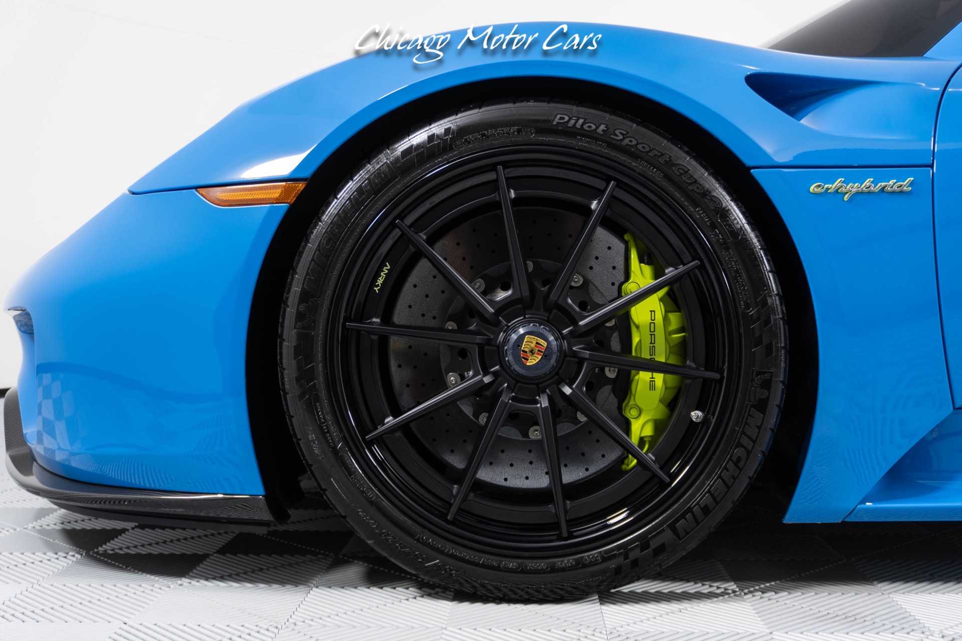 2015 Porsche 918 Spyder, 3/20