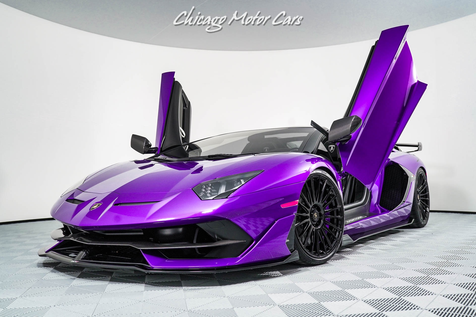 2021 Lamborghini Aventador SVJ Roadster, 2/20