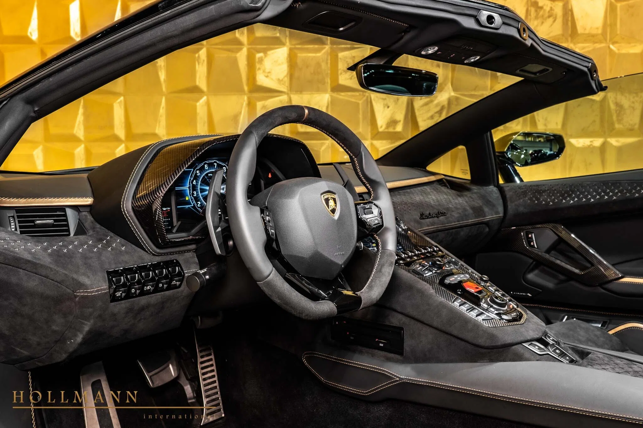 2023 Lamborghini Aventador LP 780-4 Ultimae Roadster interior, dashboard, Nero Ade