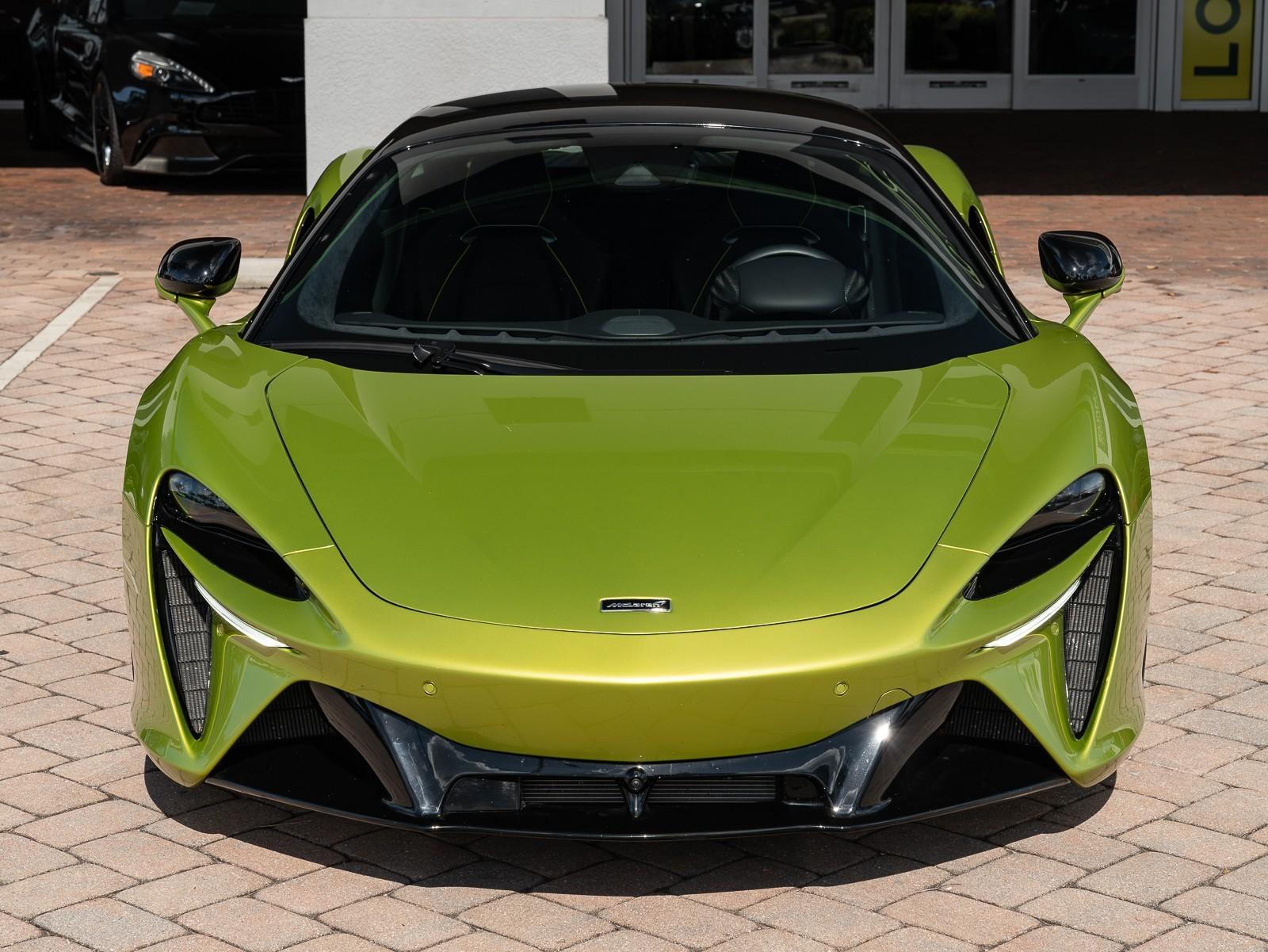 2023 McLaren Artura, 3/20