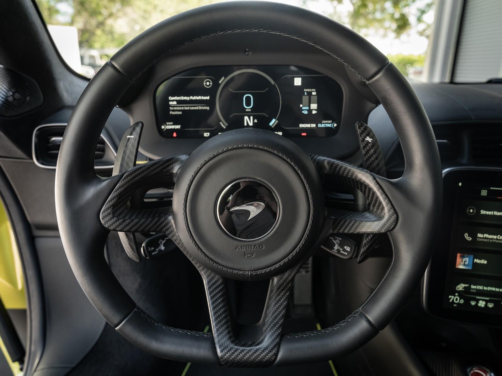 2023 McLaren Artura, 7/20