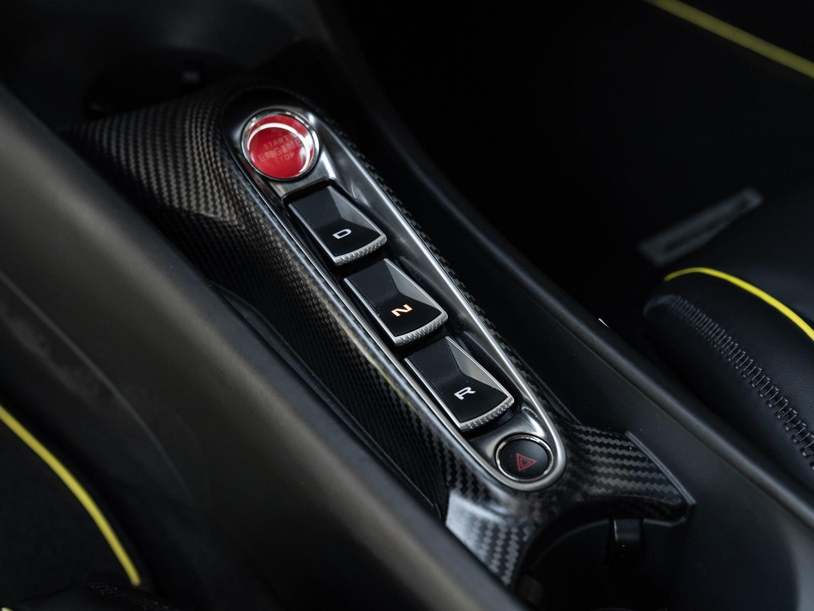 2023 McLaren Artura, 12/20
