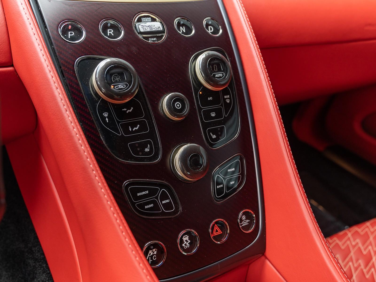 2019 Aston Martin Vanquish Zagato, 19/20
