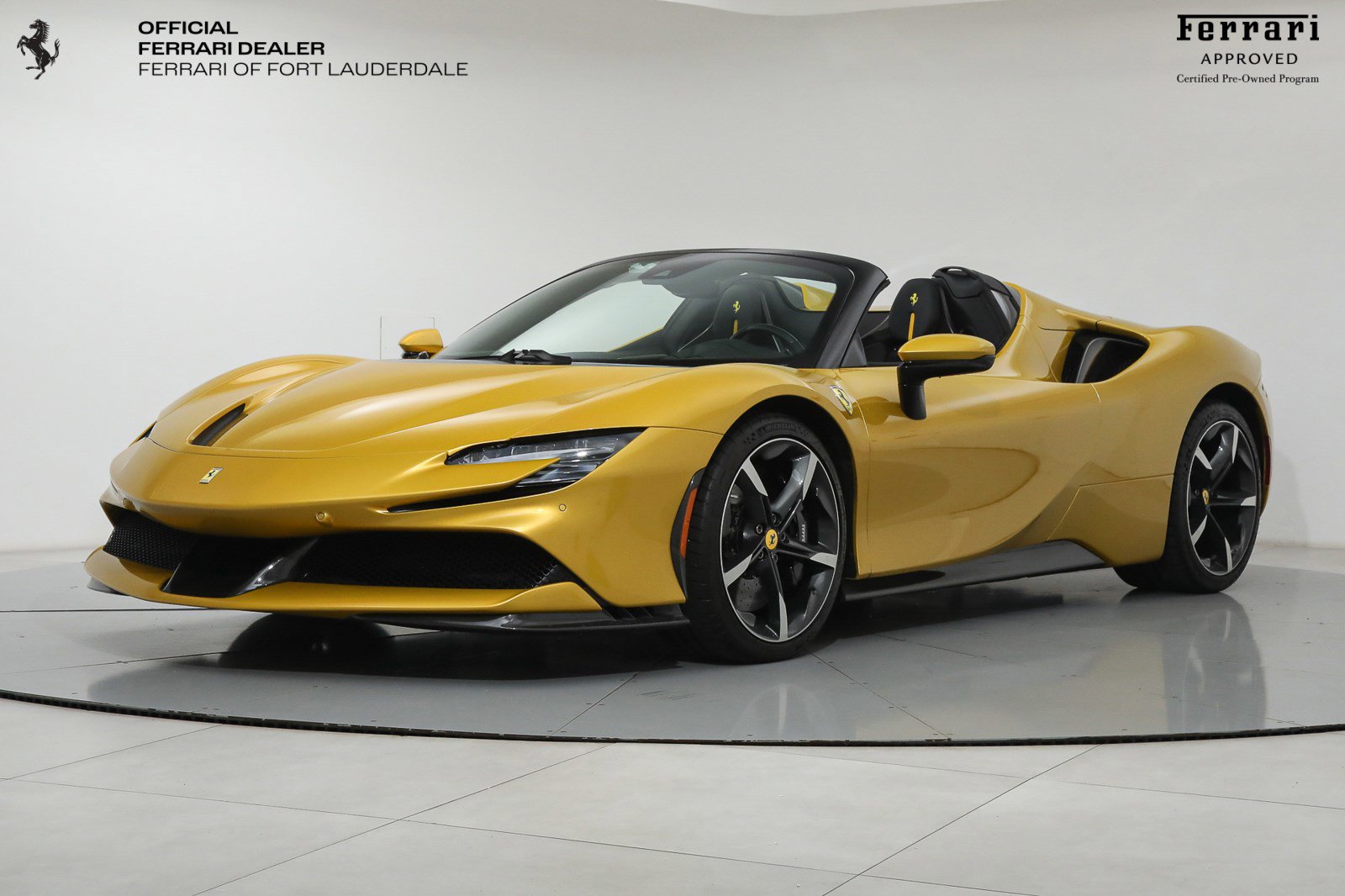 2022 Ferrari SF90 Spider