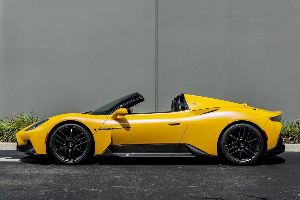 2023 Maserati MC20 Cielo