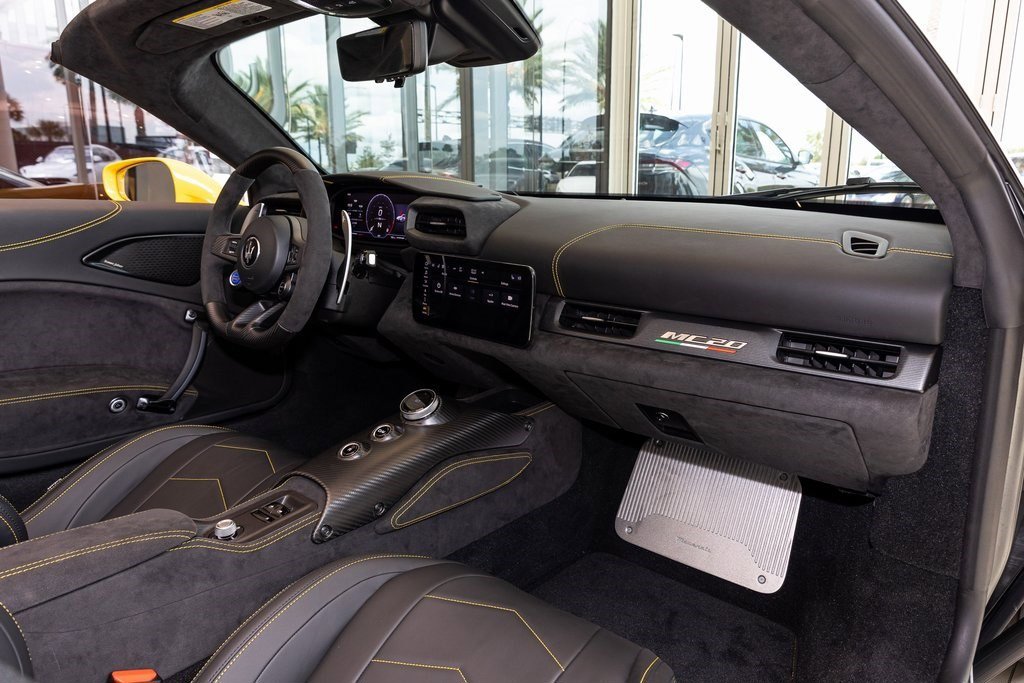 2023 Maserati MC20 Cielo, 20/20
