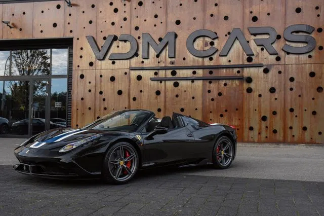 2015 Ferrari 458 Speciale Aperta for sale, exterior