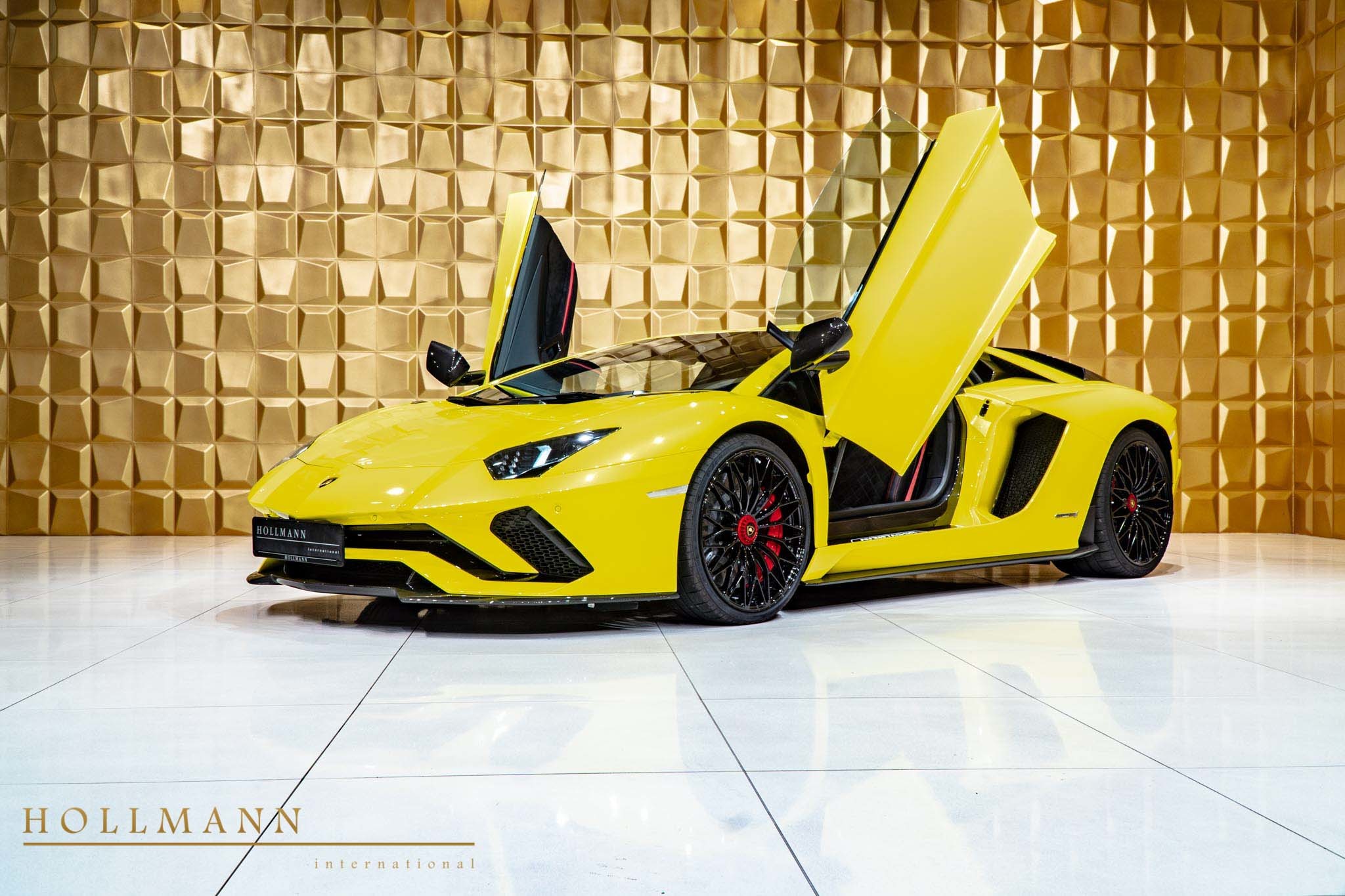 2018 Lamborghini Aventador S Coupe