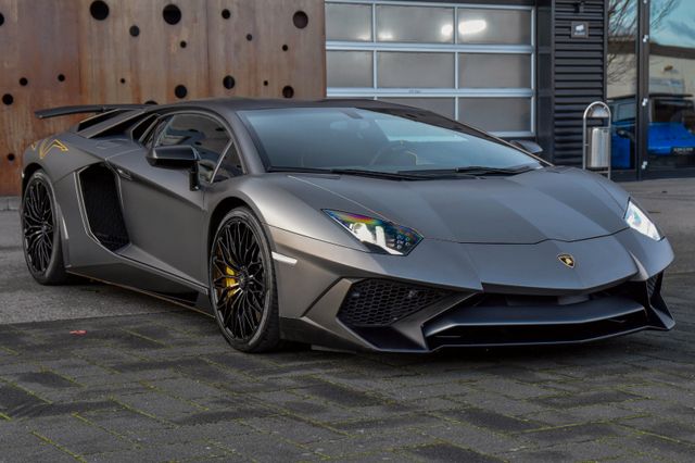 2017 Lamborghini Aventador SV LP750-4, 7/20