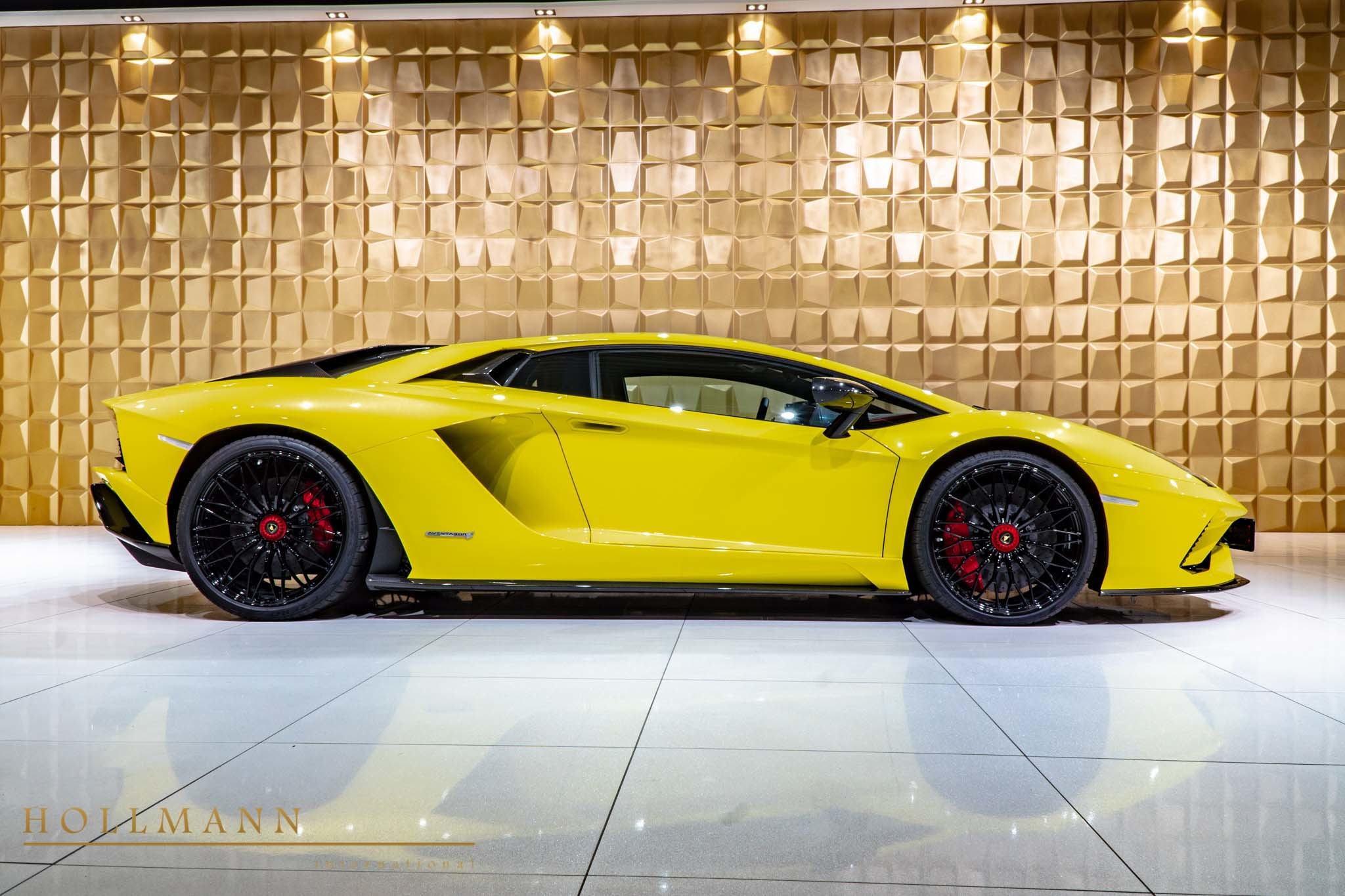 2018 Lamborghini Aventador S Coupe, 4/20