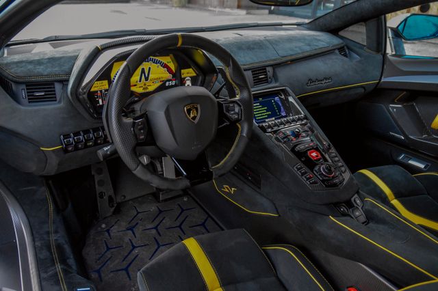 2017 Lamborghini Aventador SV LP750-4, 17/20