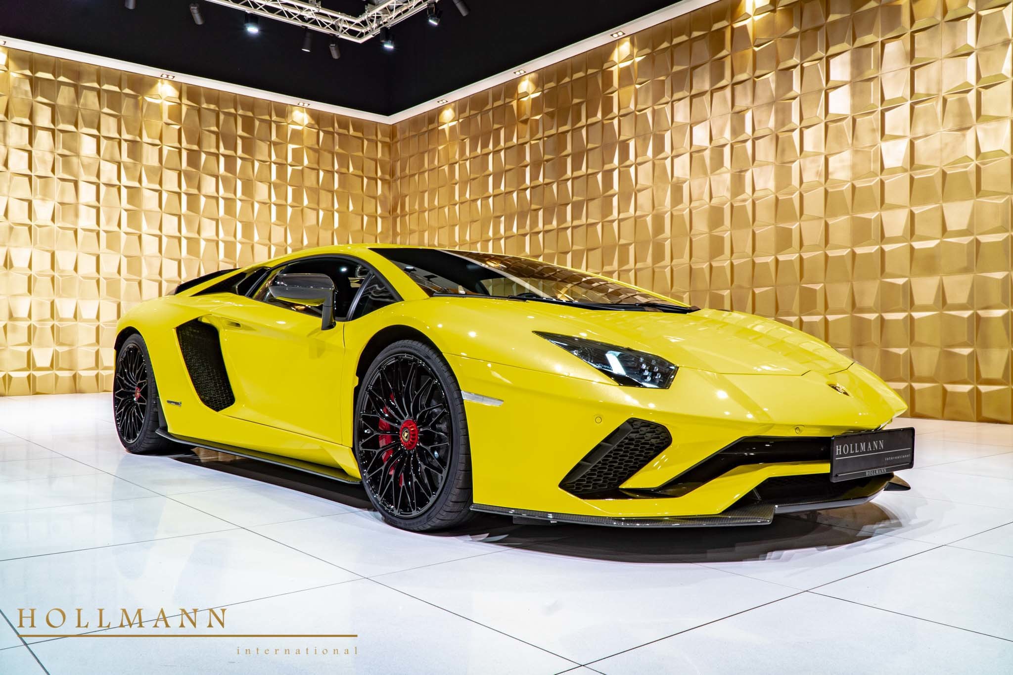 2018 Lamborghini Aventador S Coupe, 6/20