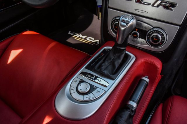 2005 Mercedes-Benz SLR McLaren, 23/24