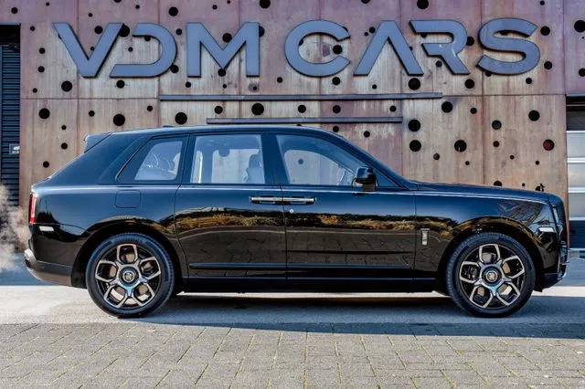 2023 Rolls-Royce Cullinan Black Badge